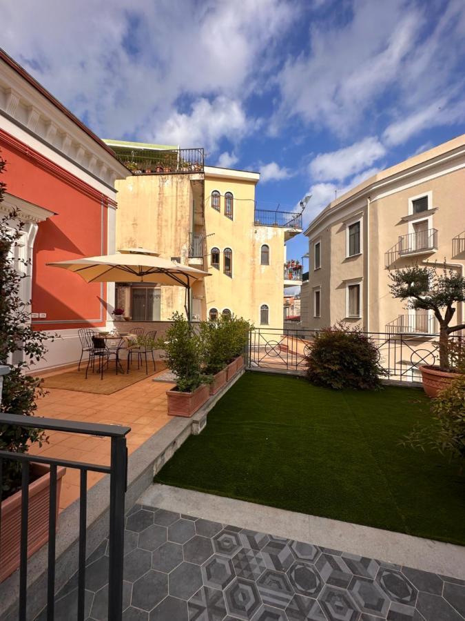 Zara Palace - Tasso Scafati Exteriör bild
